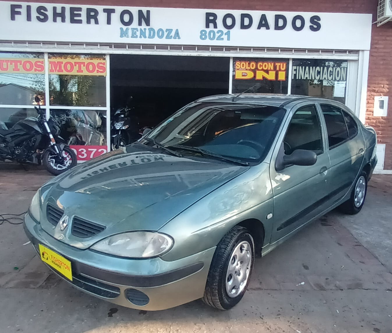 RENAULT MEGANE TRICUERPO 