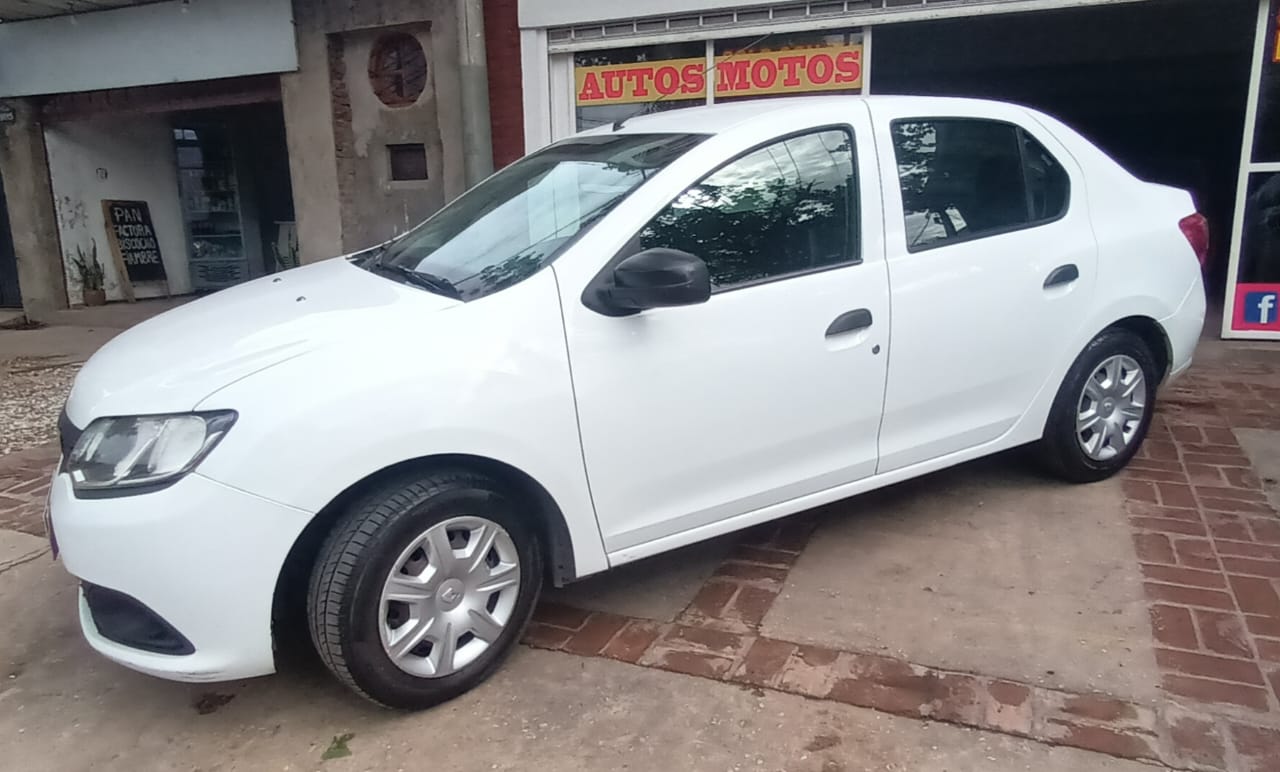 RENAULT LOGAN AUTHENTIQUE 