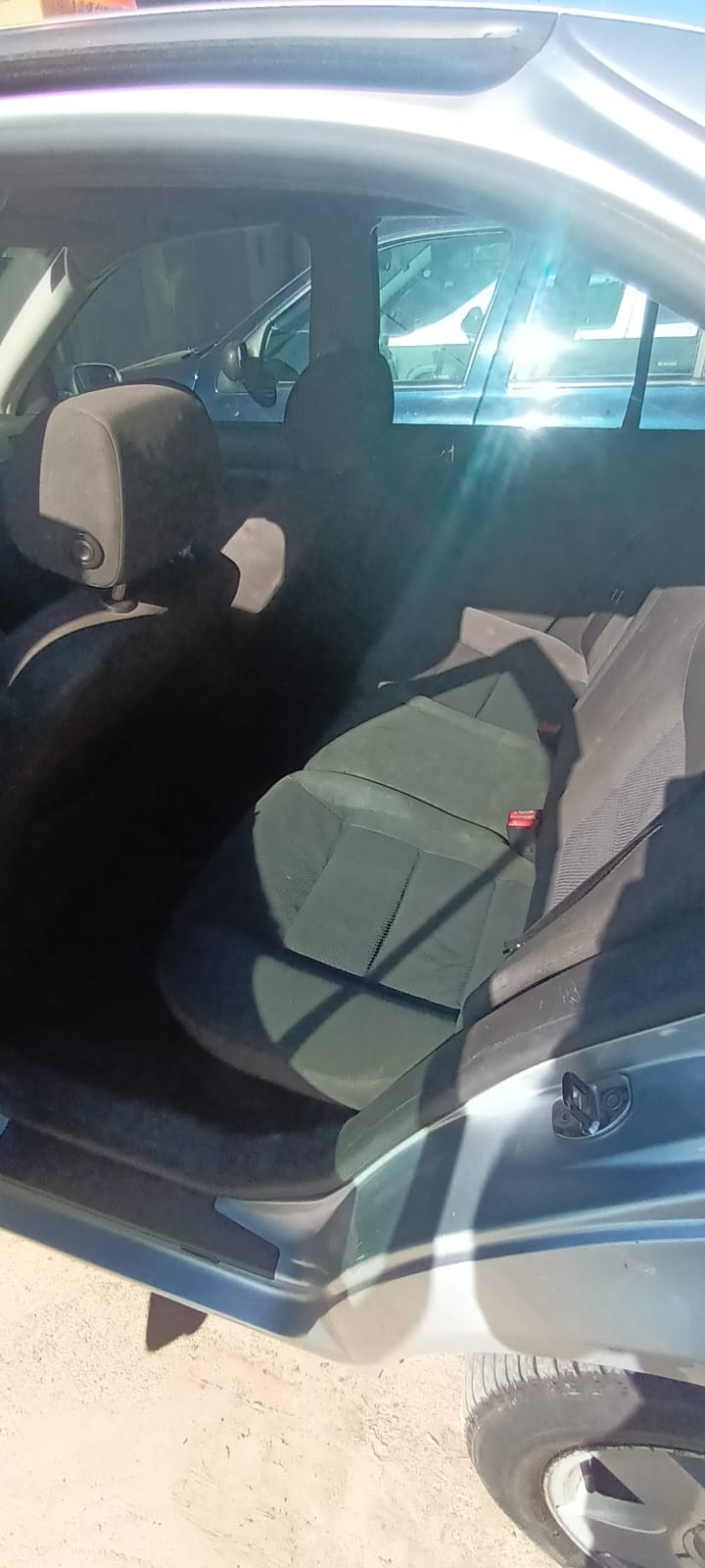 VOLKSWAGEN  BORA 2.0