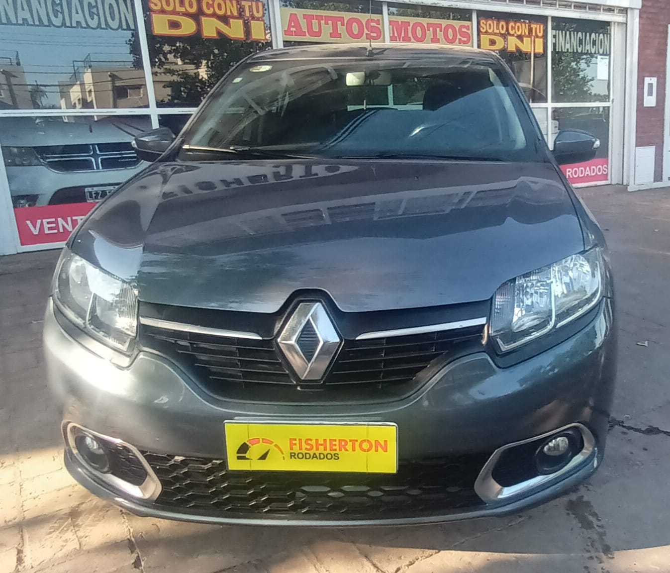 RENAULT  SANDERO PRIVILEGE 